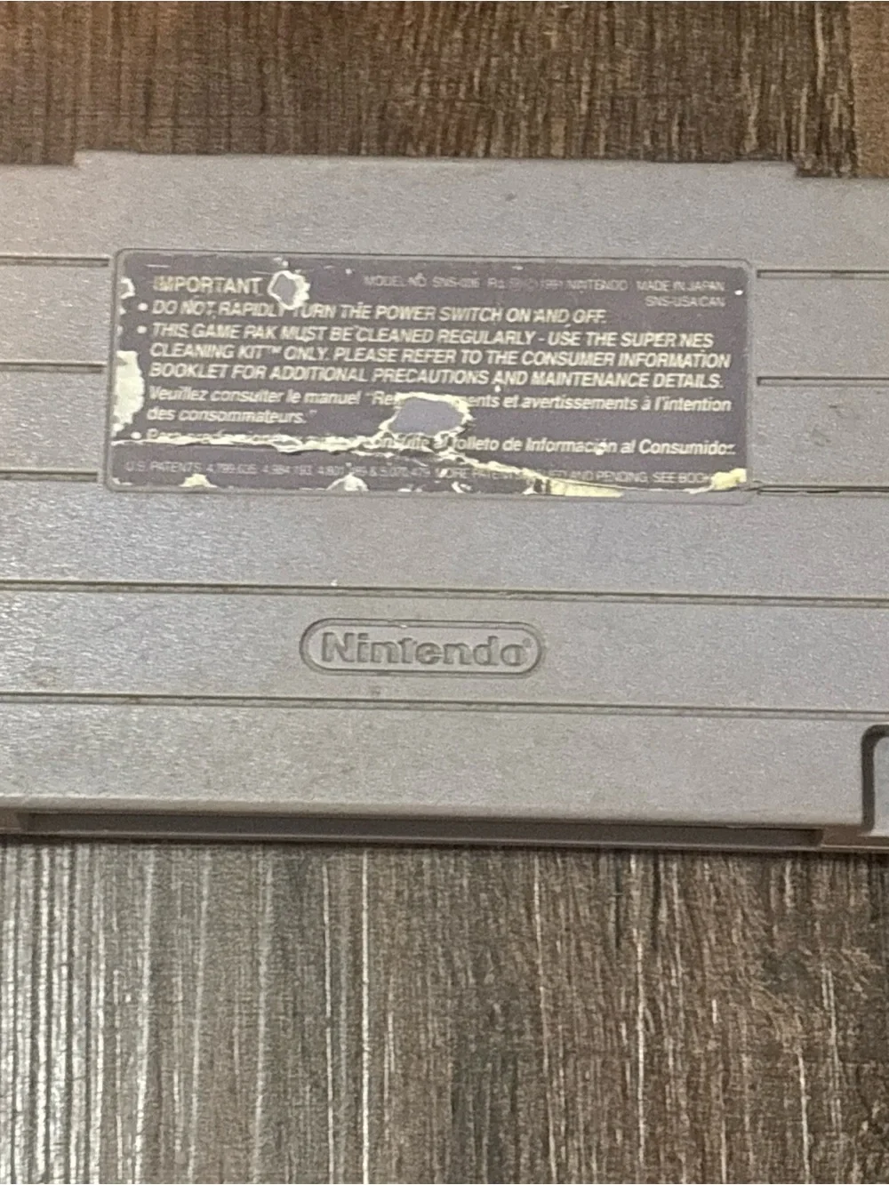 Nintendo Super Mario World SNES Cartridge - Light Gray Shell, Blue Label